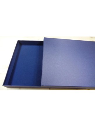 Κουτί χάρτινο μπλε 21cm x17cm x 3cm