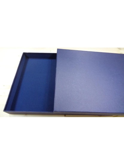 Κουτί χάρτινο μπλε 17x13x2.5cm