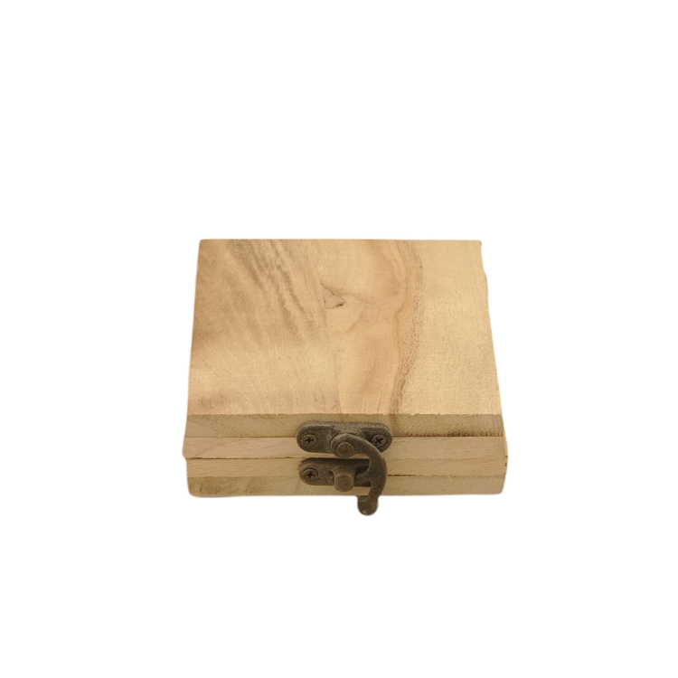 Κουτάκι ξύλινο μπέζ για βέρες