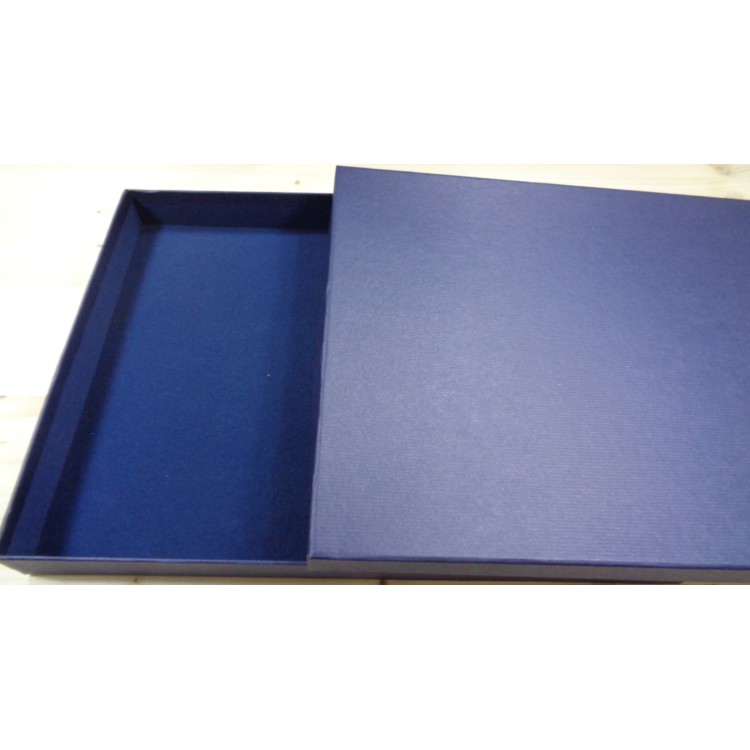Κουτί χάρτινο μπλε 30cm x40cm x 4cm