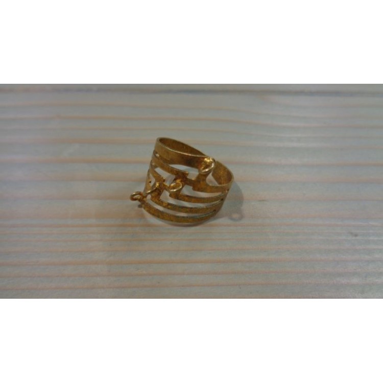 Δαχτυλίδι με σχέδια χρυσό χρώμα 4 σταθερά κρικάκια